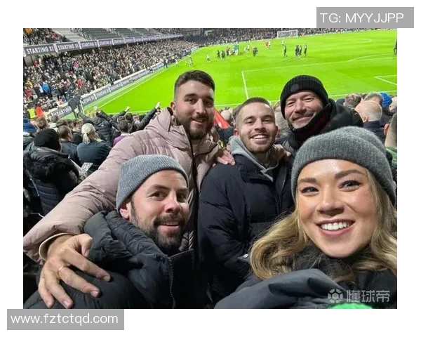 低调看球的乐趣与魅力探秘，享受每一场比赛的精彩瞬间